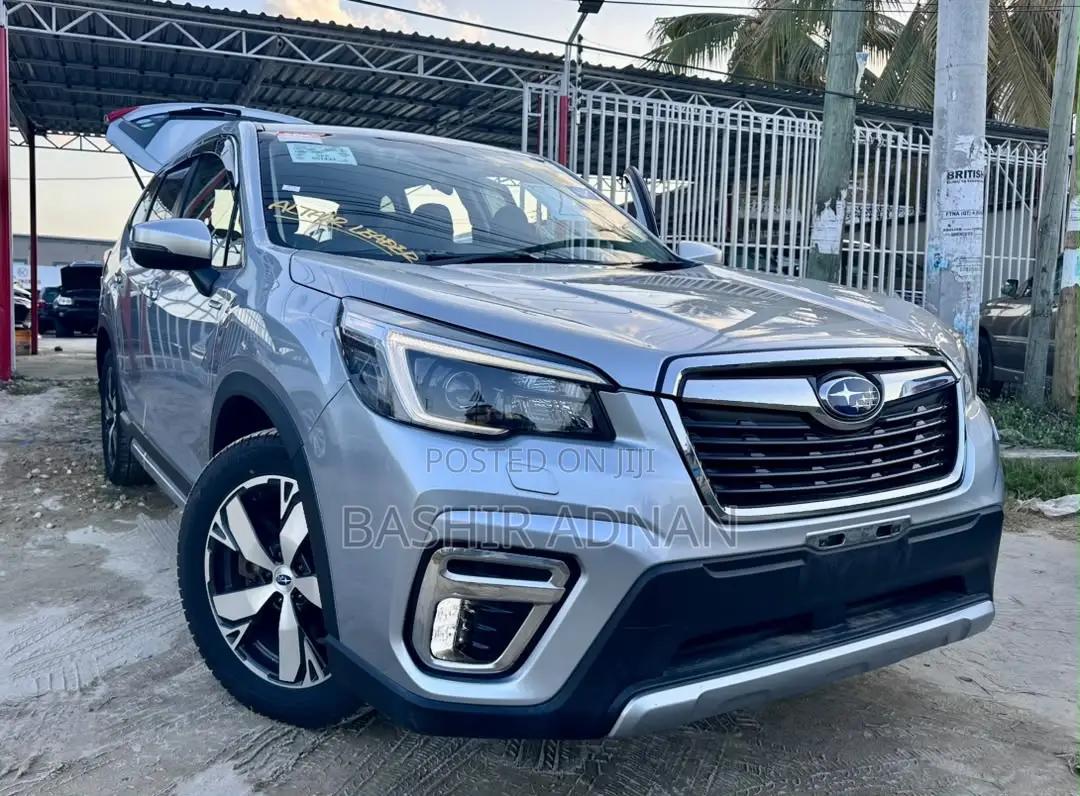 Subaru Forester 2020 Gray