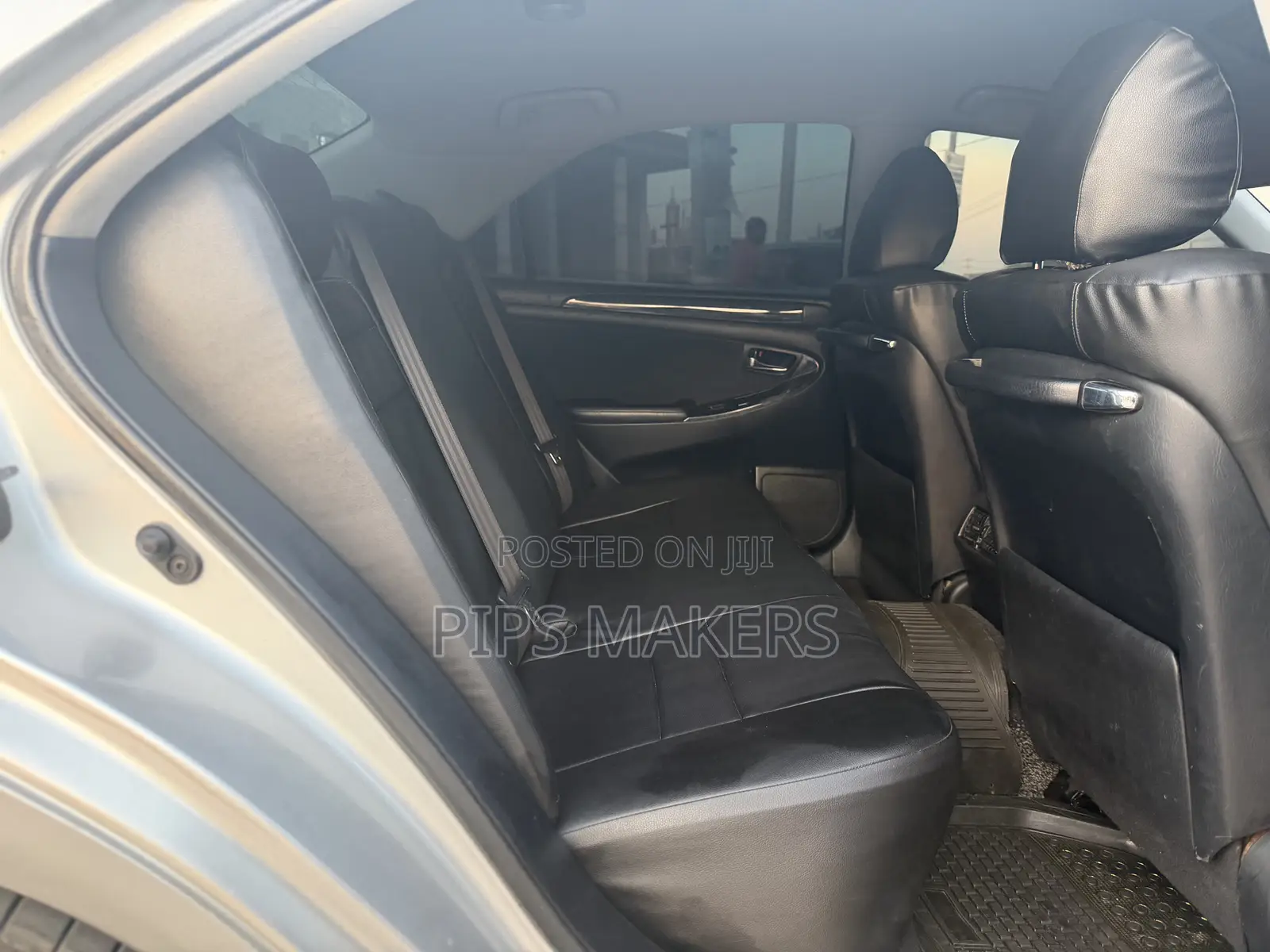 Toyota Crown 2004 Silver