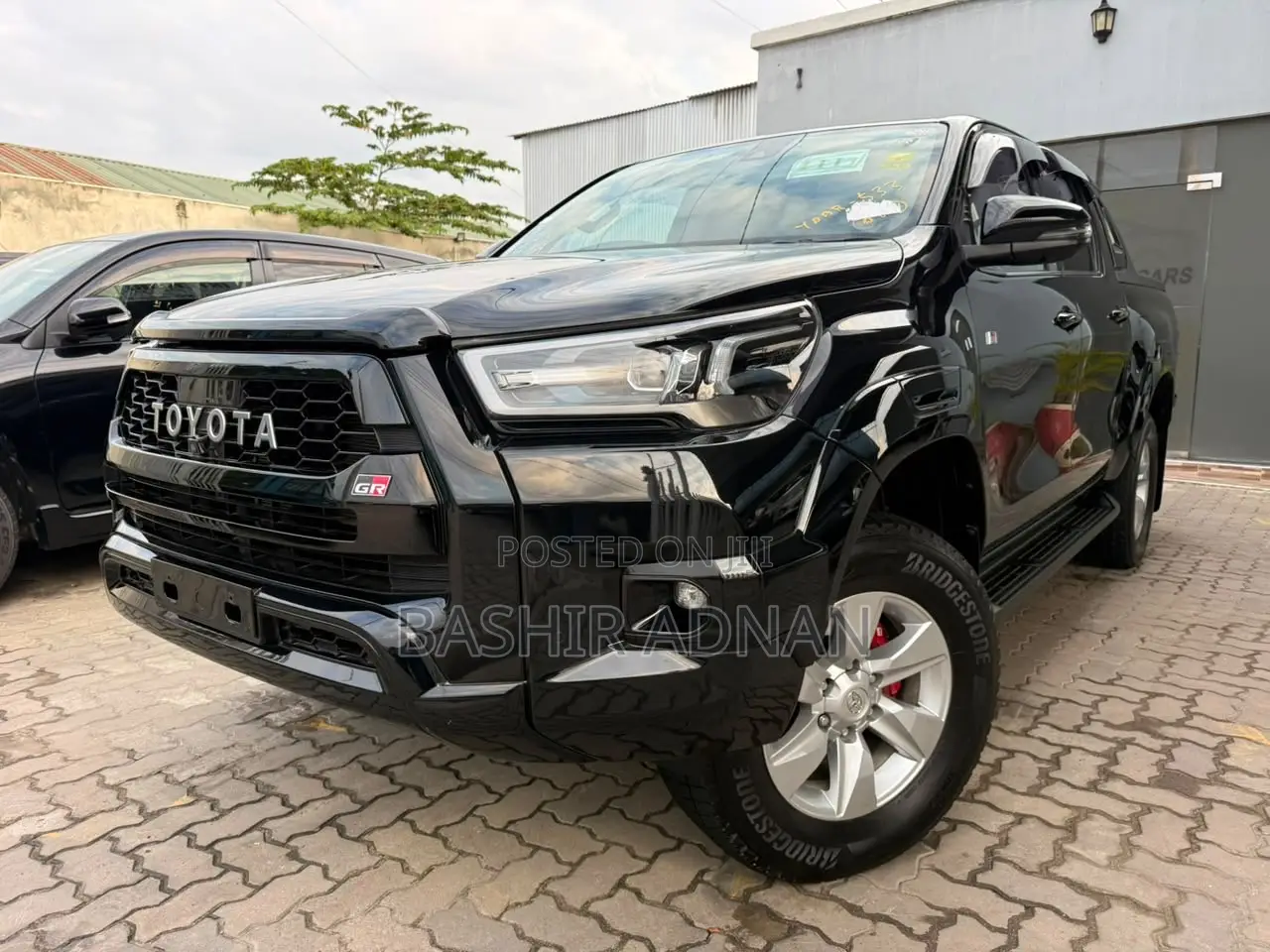 Toyota Hilux Revo Double Cab Deisel 2.4 RWD 2022 Matt Black