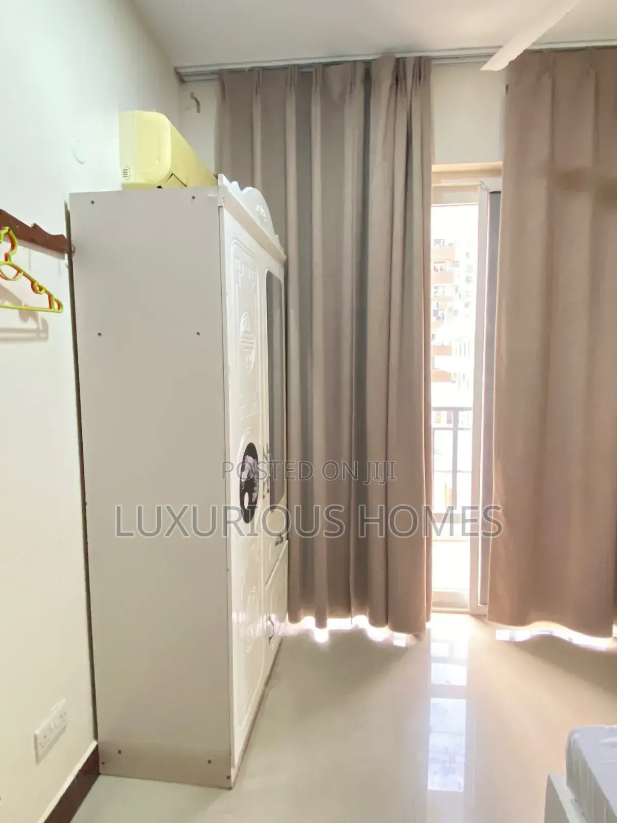 Furnished 4bdrm Apartment in Upanga for rent