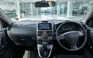 Toyota Rush 2011 Black