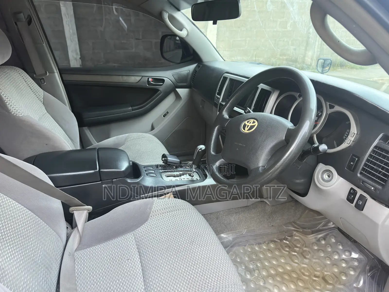 Toyota Hilux Surf 2.7 SSR 2007 Black
