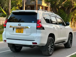 Toyota Land Cruiser Prado 2020 White