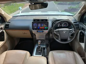 Toyota Land Cruiser Prado 2020 White