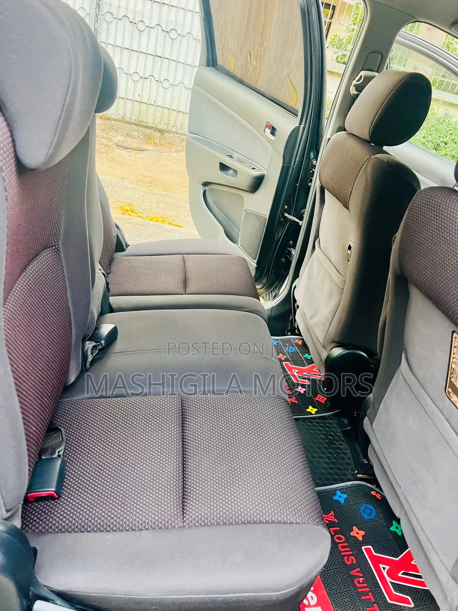 Toyota Wish 2005 Gray