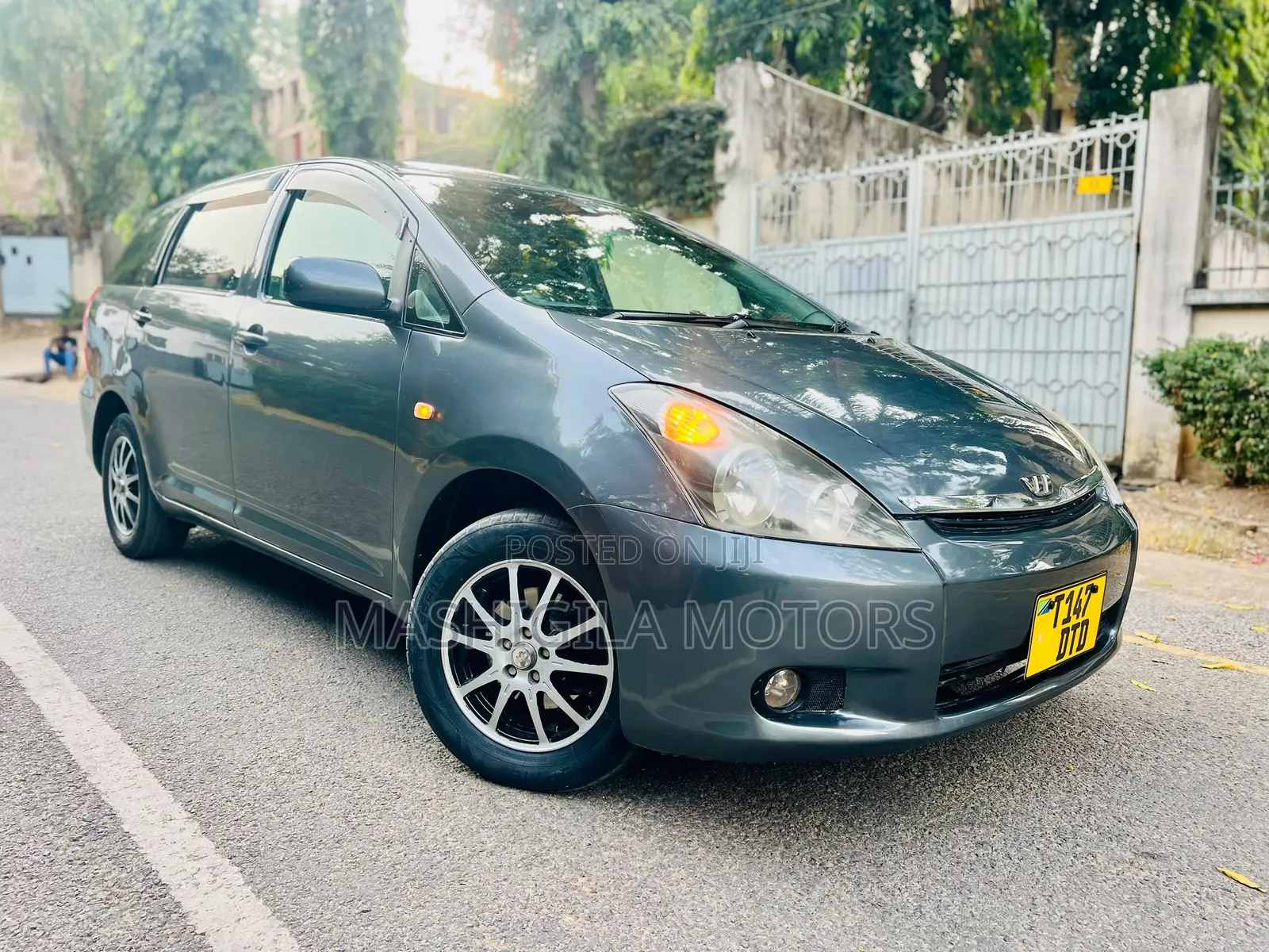 Toyota Wish 2005 Gray