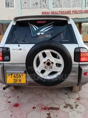 Toyota RAV4 1999