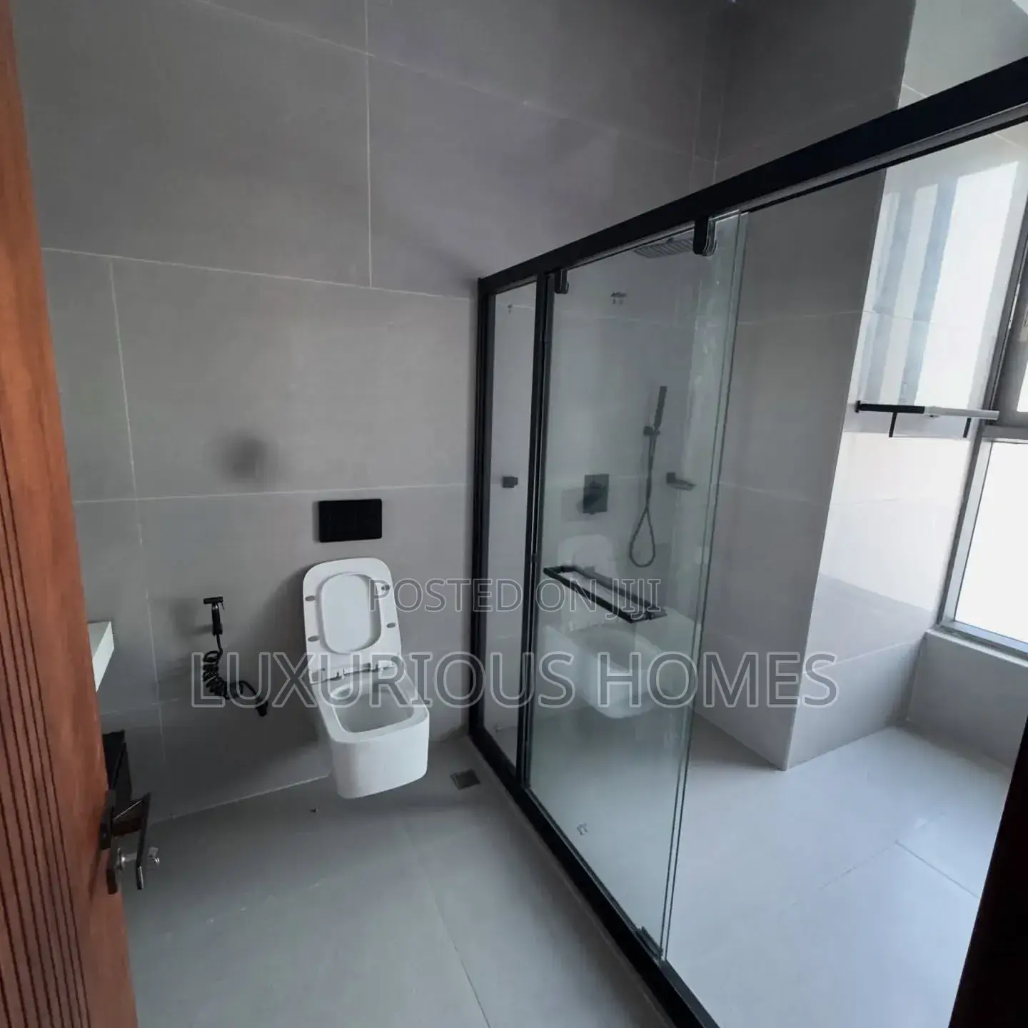 3bdrm Apartment in Mbezibeach for rent