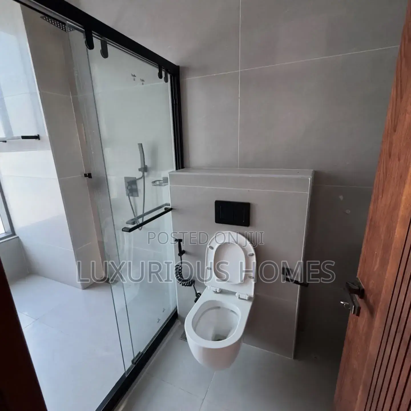 3bdrm Apartment in Mbezibeach for rent