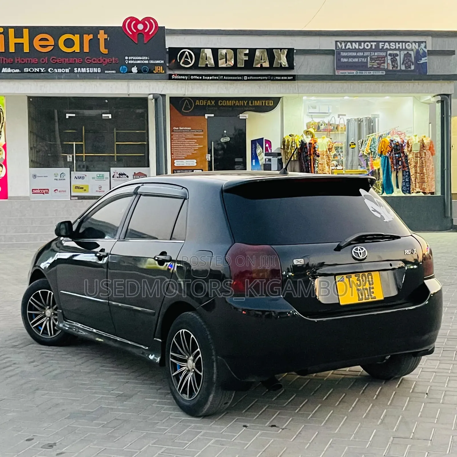 Toyota Corolla RunX 2003 Black
