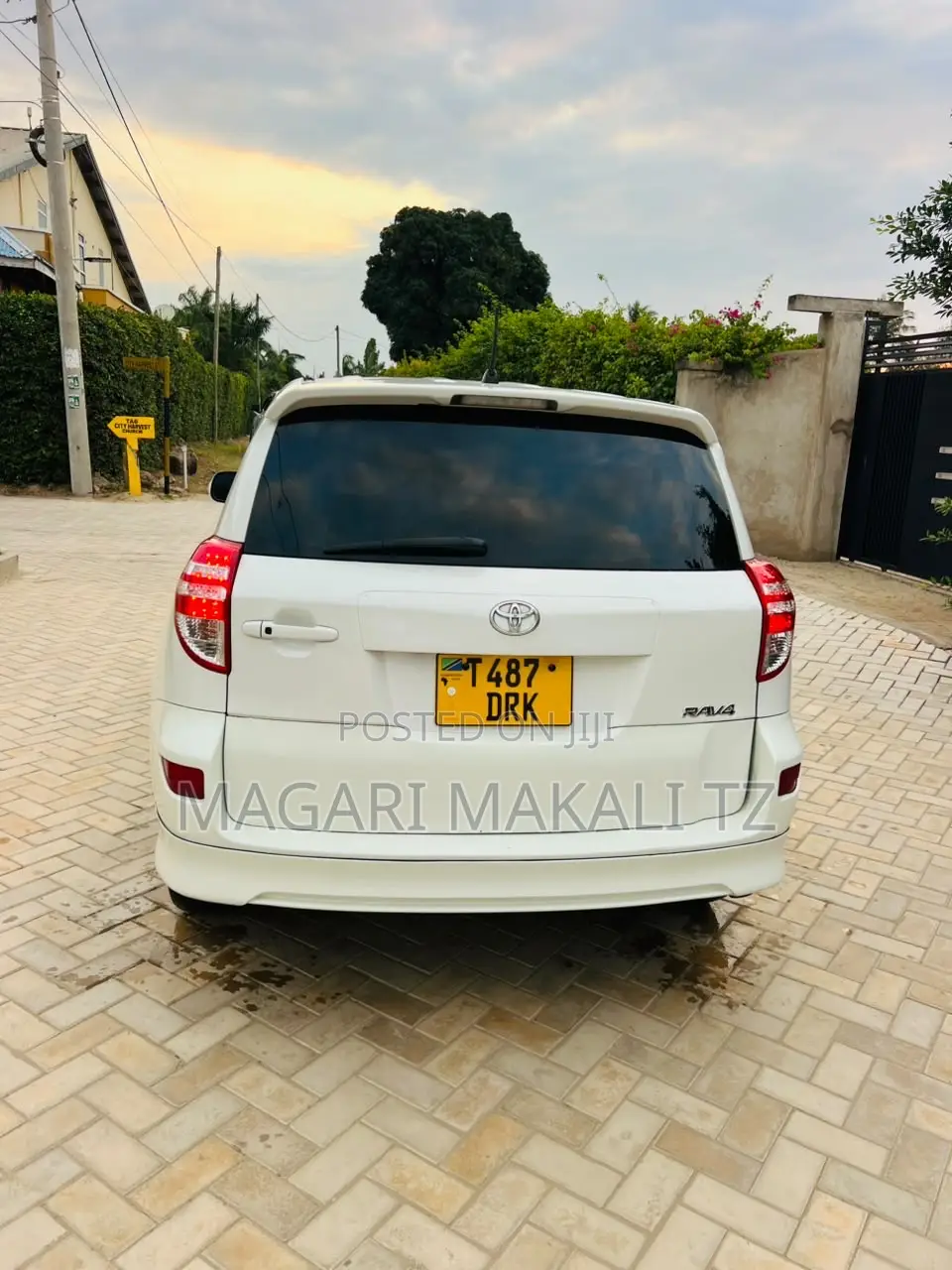 Toyota RAV4 2.5 4x4 2010 White