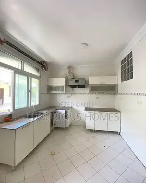 Furnished 2bdrm Apartment in Oyster Bay for rent
