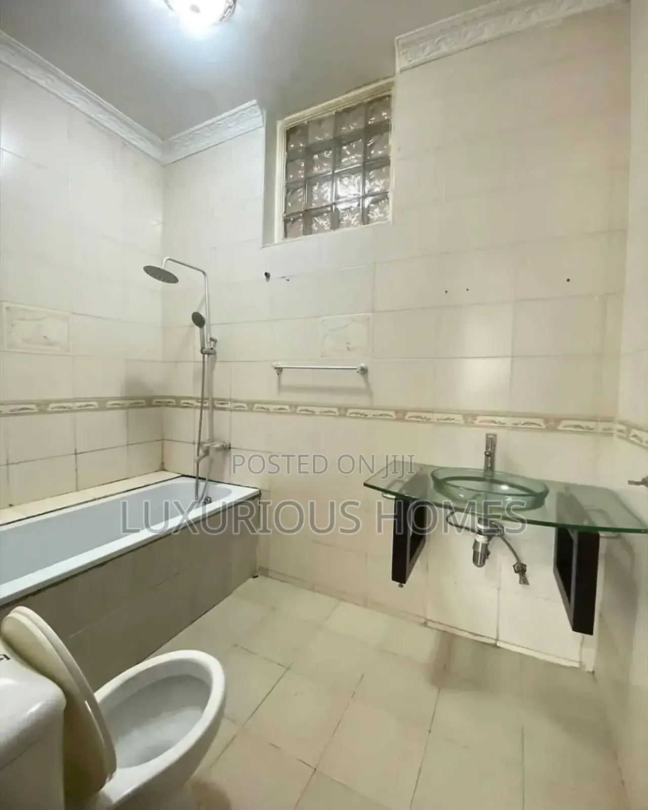 Furnished 2bdrm Apartment in Oyster Bay for rent