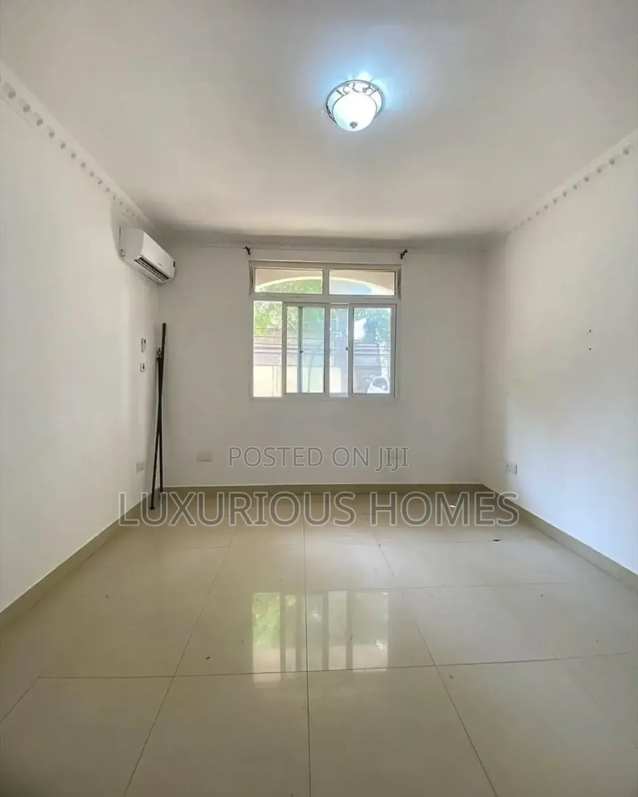 Furnished 2bdrm Apartment in Oyster Bay for rent