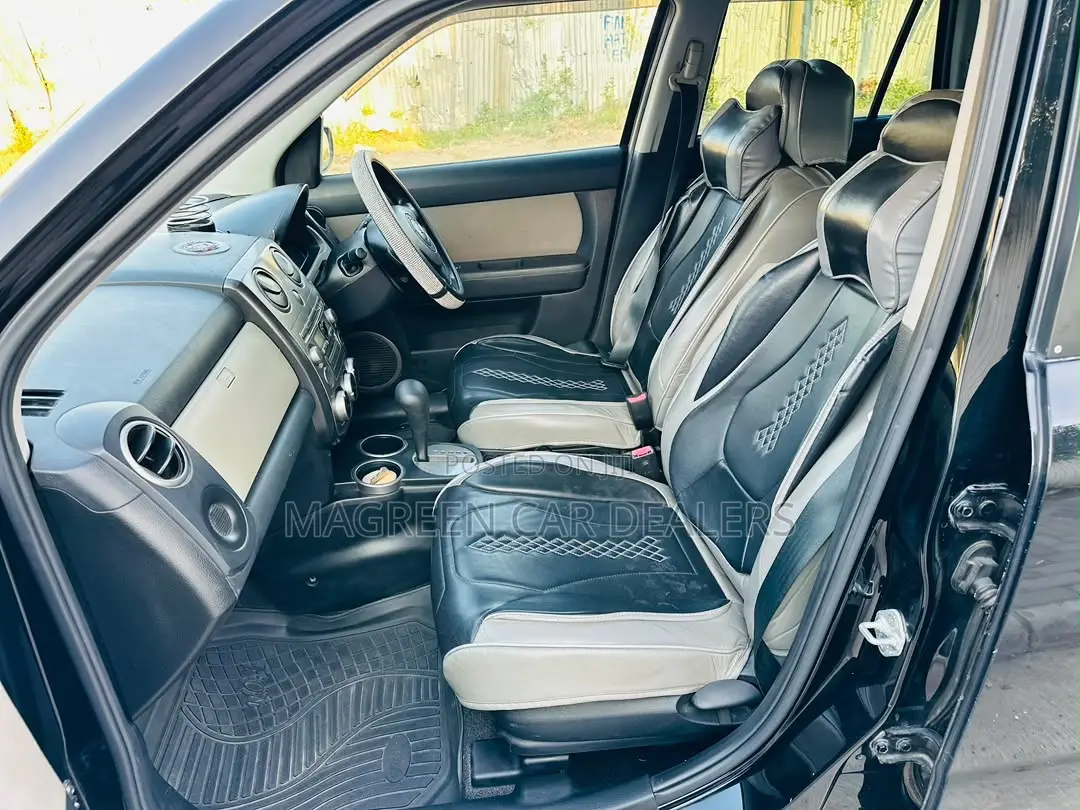 Mazda Verisa 2008 Black