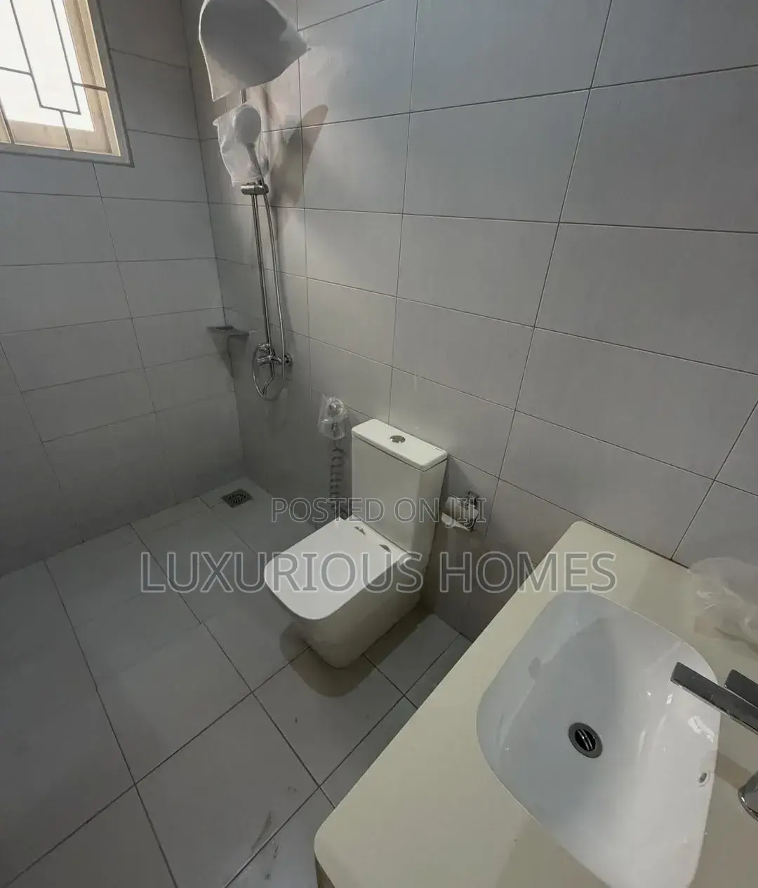 3bdrm Apartment in Msasani for rent