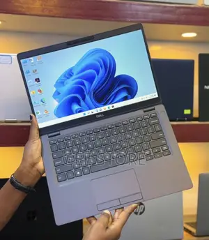 Laptop Dell Latitude 5300 8GB Intel Core i5 SSD 256GB