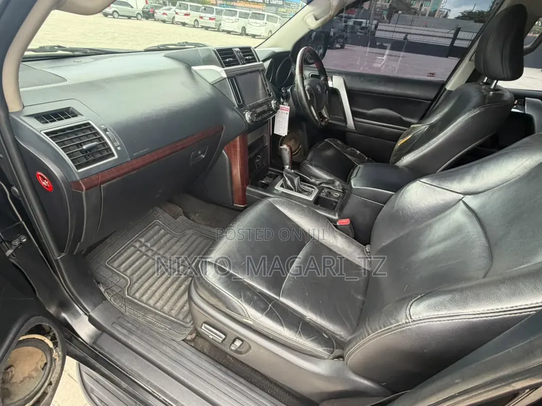 Toyota Land Cruiser Prado 2015 Black