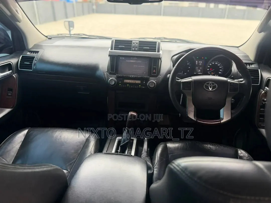 Toyota Land Cruiser Prado 2015 Black