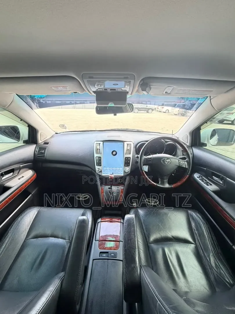 Toyota Harrier 2005 Off white