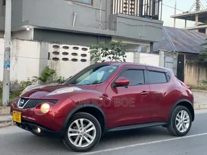 Nissan Juke 2012 Red