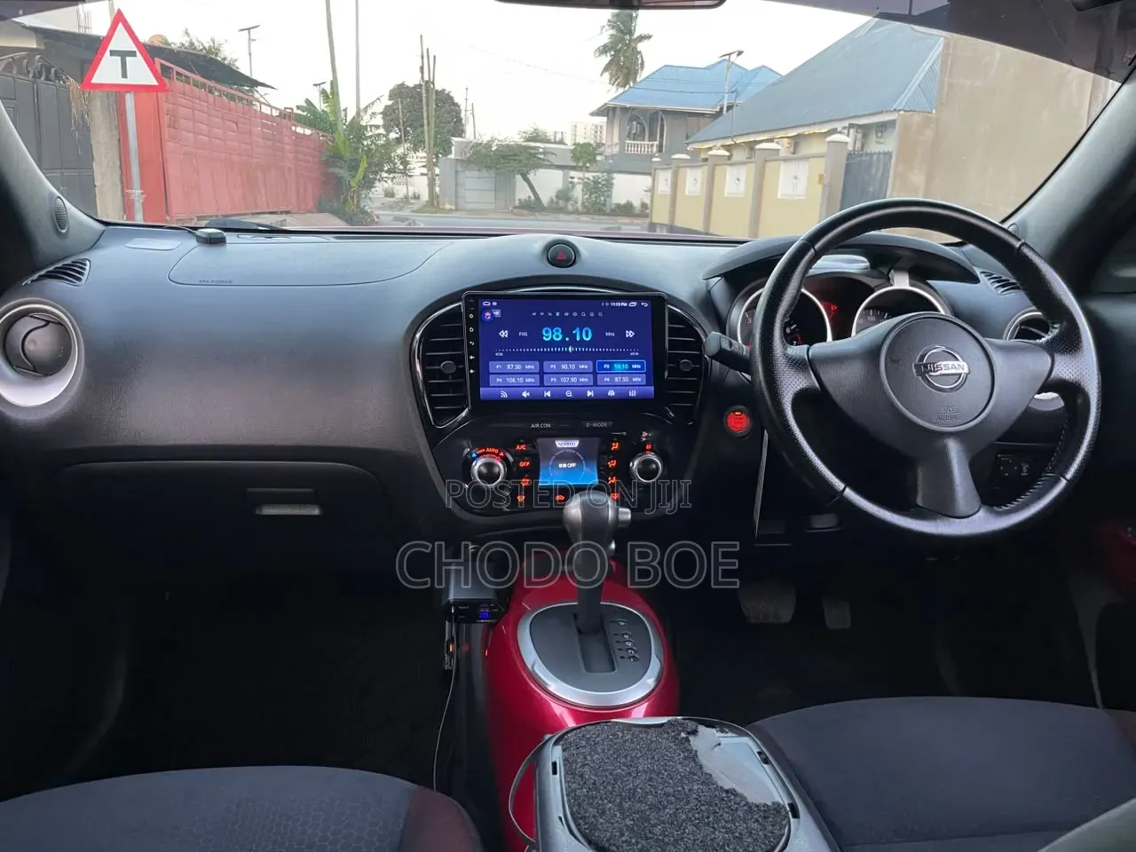 Nissan Juke 2012 Red