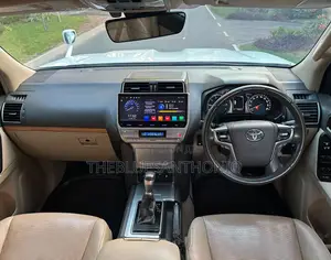 Toyota Land Cruiser Prado 2021 White