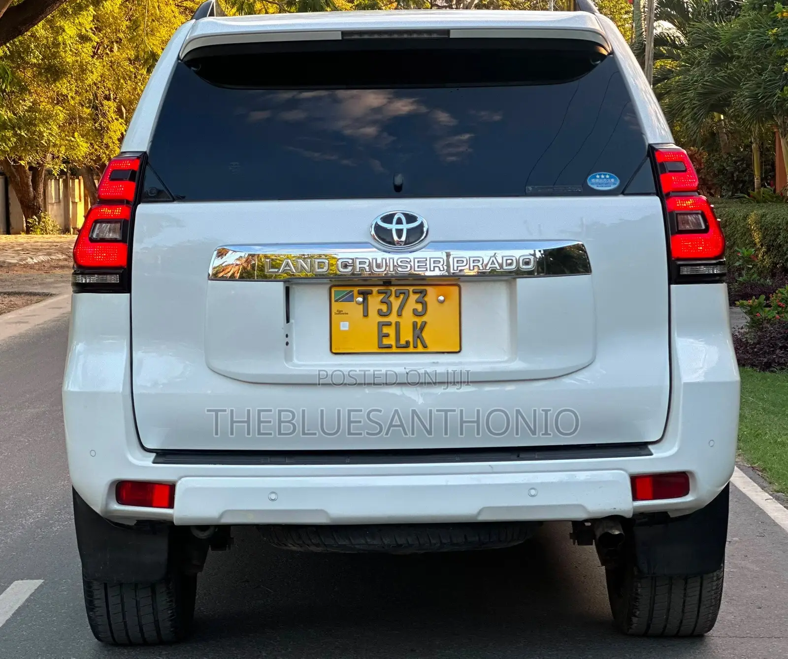 Toyota Land Cruiser Prado 2021 White