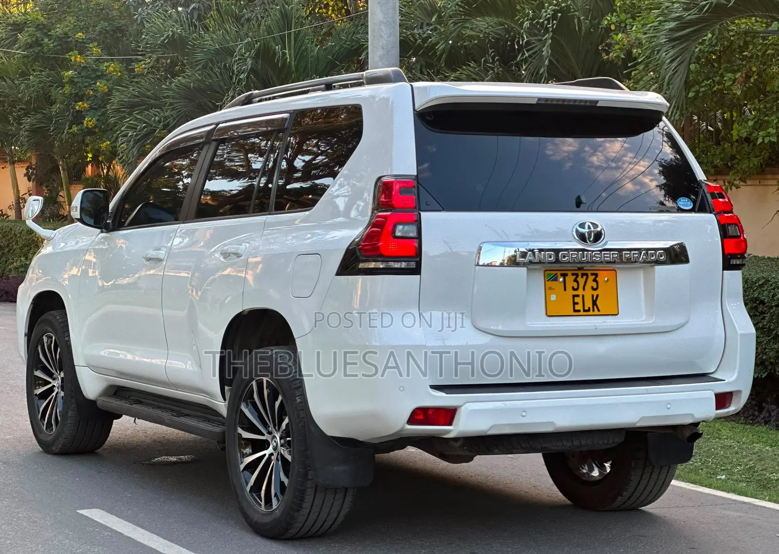 Toyota Land Cruiser Prado 2021 White