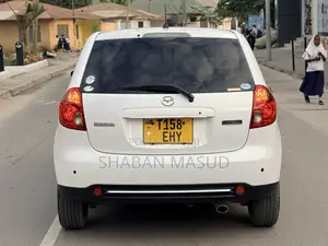 Mazda Verisa 2011 White