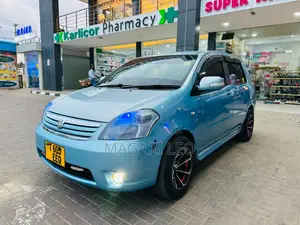 Toyota Raum 1.5 AWD 2005 Blue