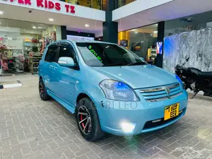 Toyota Raum 1.5 AWD 2005 Blue