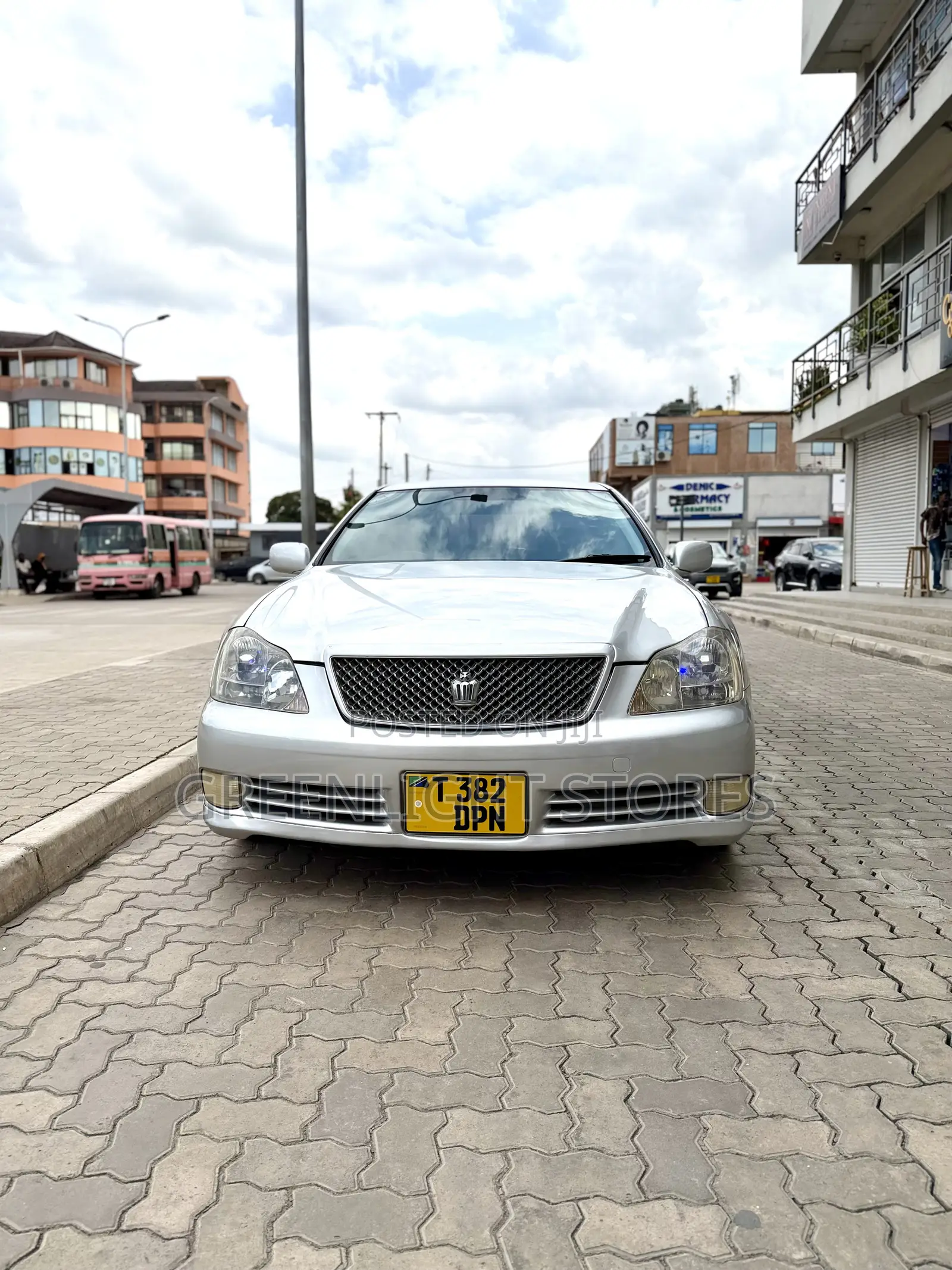 Toyota Crown 2007 Silver
