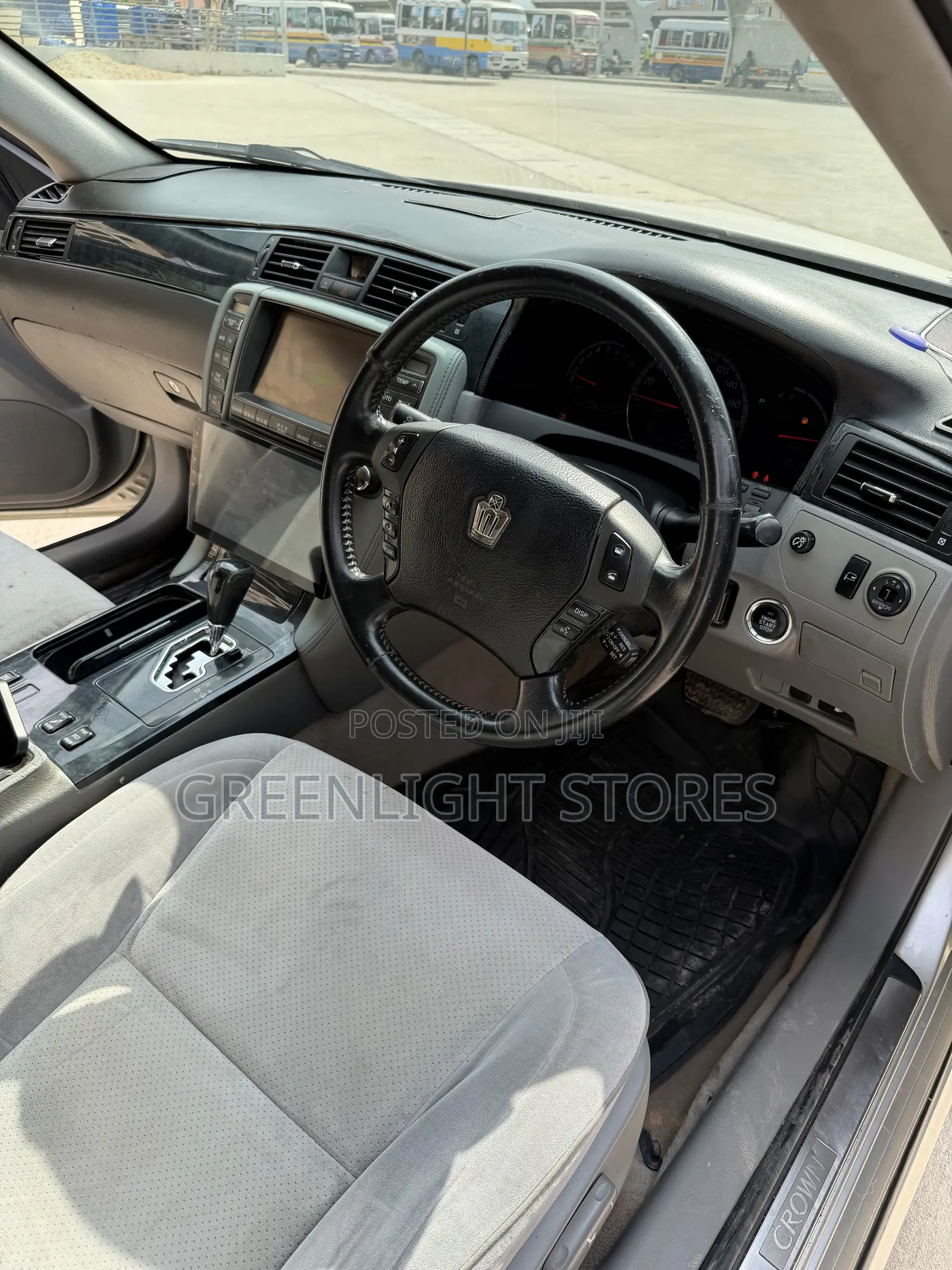 Toyota Crown 2007 Silver