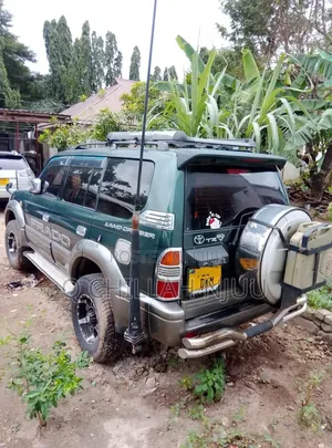 Toyota Land Cruiser Prado 2002 Green