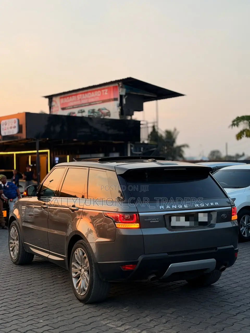 Land Rover Range Rover 2015 Gray