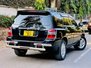 Toyota Kluger 2003 Black