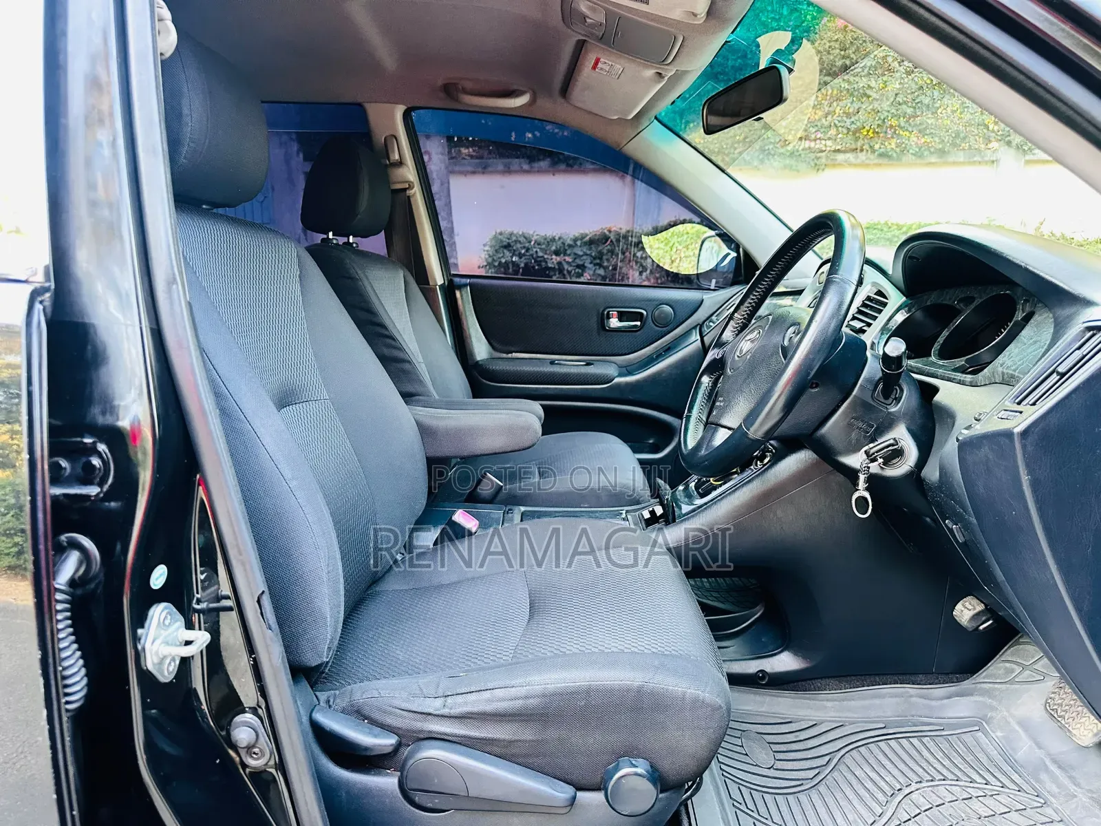 Toyota Kluger 2003 Black