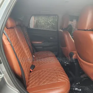 Mitsubishi RVR 2.0 2012 Gray