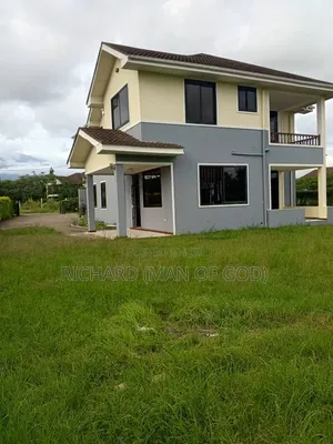 4bdrm Mansion in Central Business Area for sale