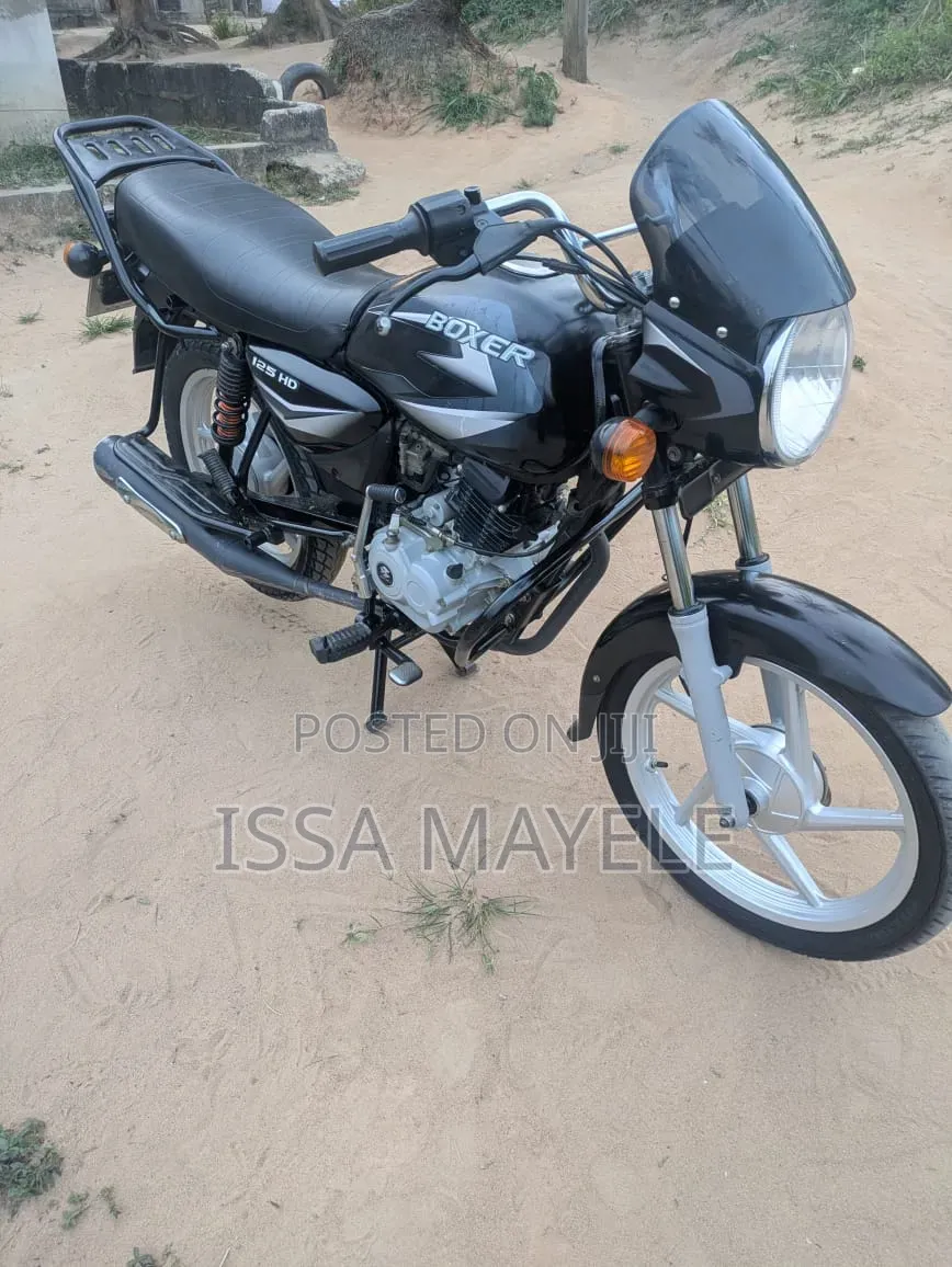 Bajaj Boxer 125 2025 Black