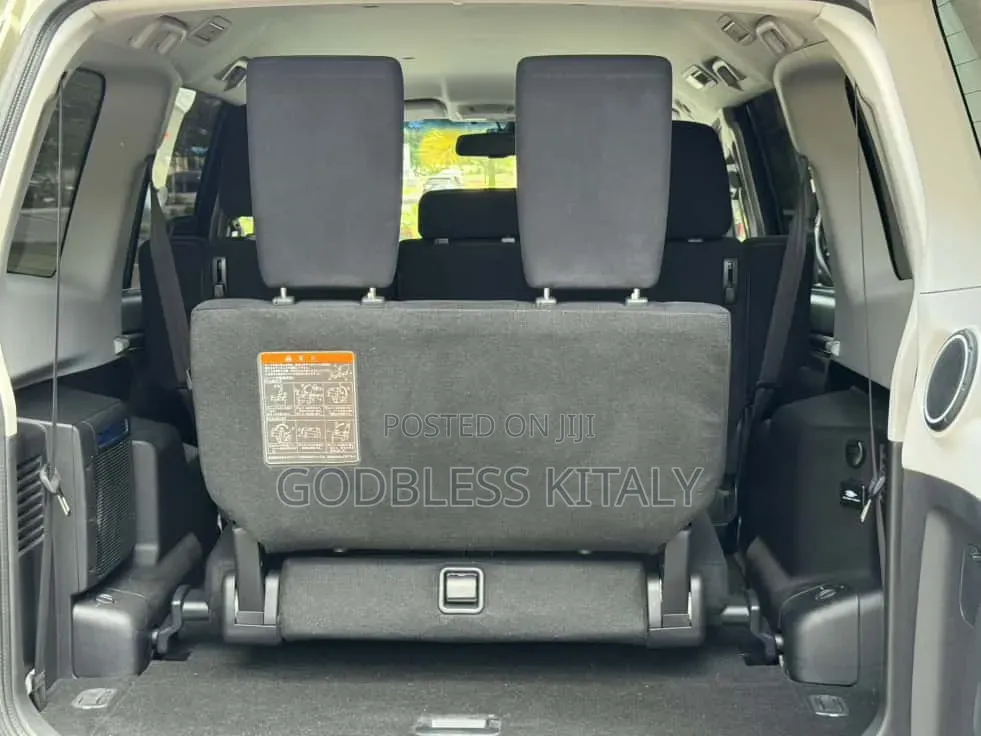 Mitsubishi Pajero 2009 Silver