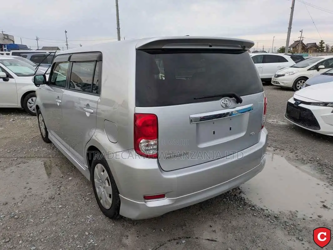 Toyota Corolla Rumion 2008 Silver
