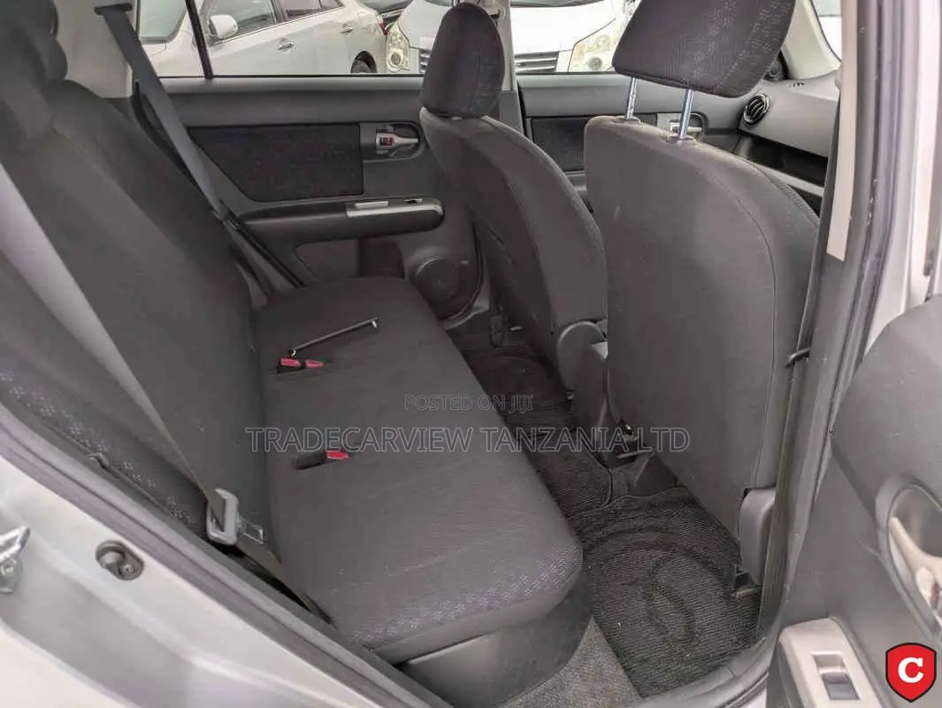 Toyota Corolla Rumion 2008 Silver