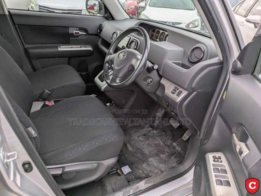 Toyota Corolla Rumion 2008 Silver