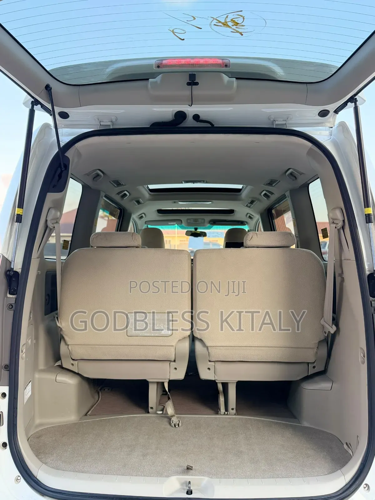 Toyota Noah 2008 White