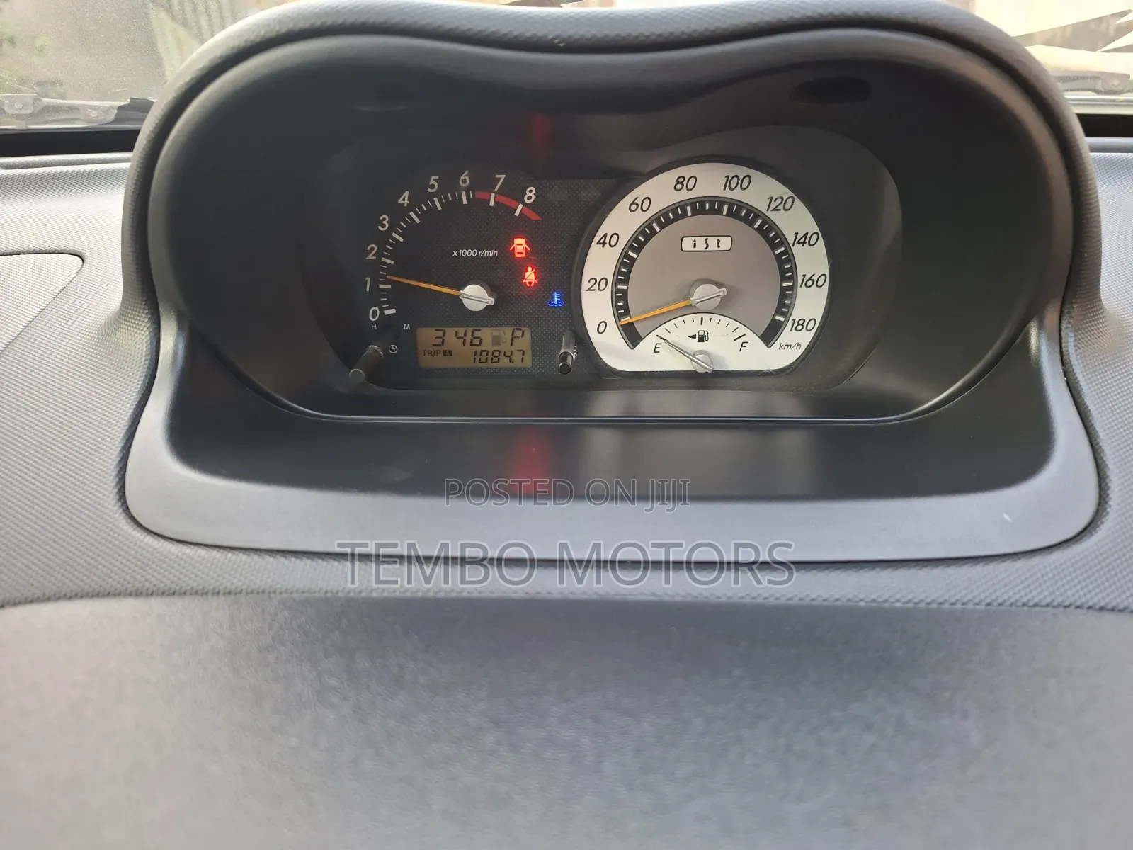 Toyota IST 2006 Silver