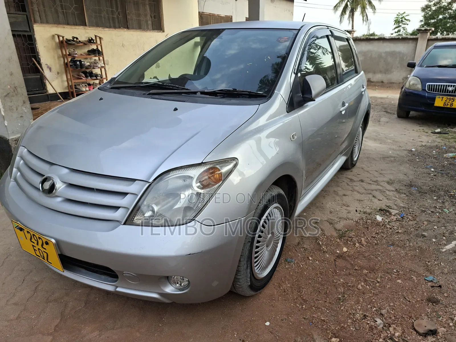 Toyota IST 2006 Silver