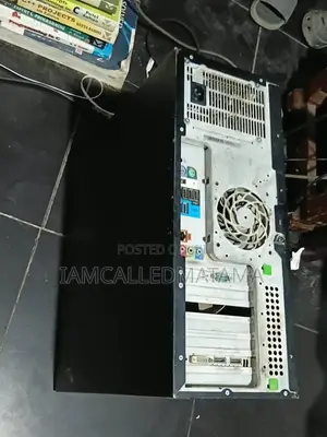 Desktop Computer HP Z420 8GB Intel Xeon SSD 500GB