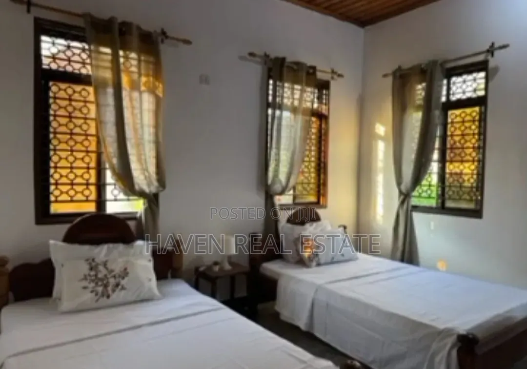 Furnished 4bdrm House in Mjini for rent